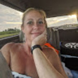 Meet your Posher, Sandra